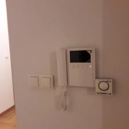 Luxury Apartments Near The Airport アパート *
